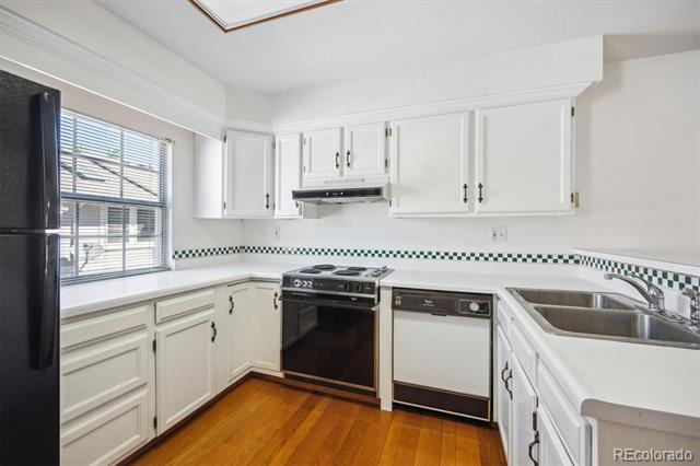 2883 W Long Circle