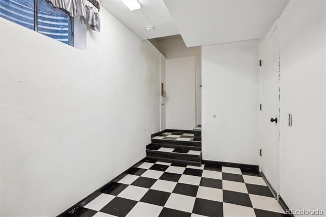 2883 W Long Circle