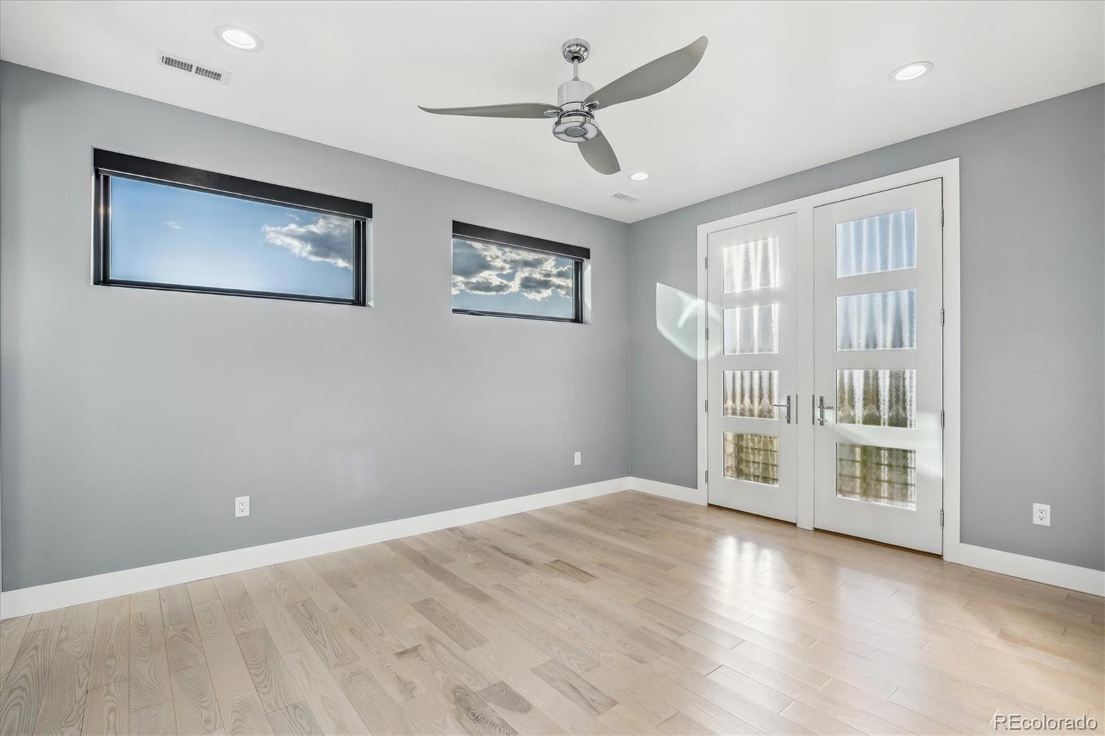 2115 Driver Lane