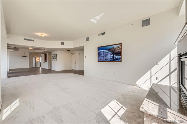 475 W 12th Avenue Unit: 9A