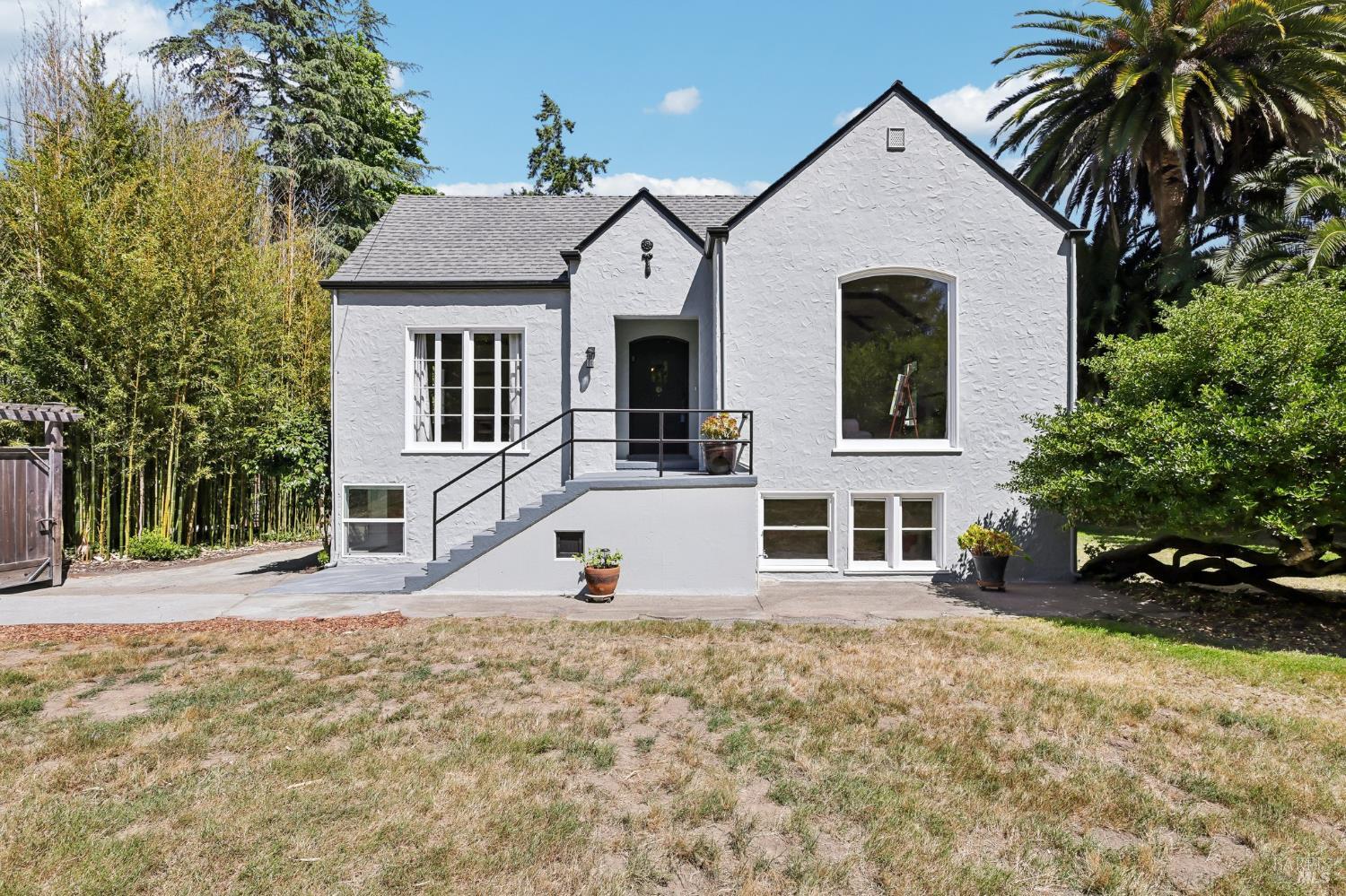 2087 Blucher Valley Road