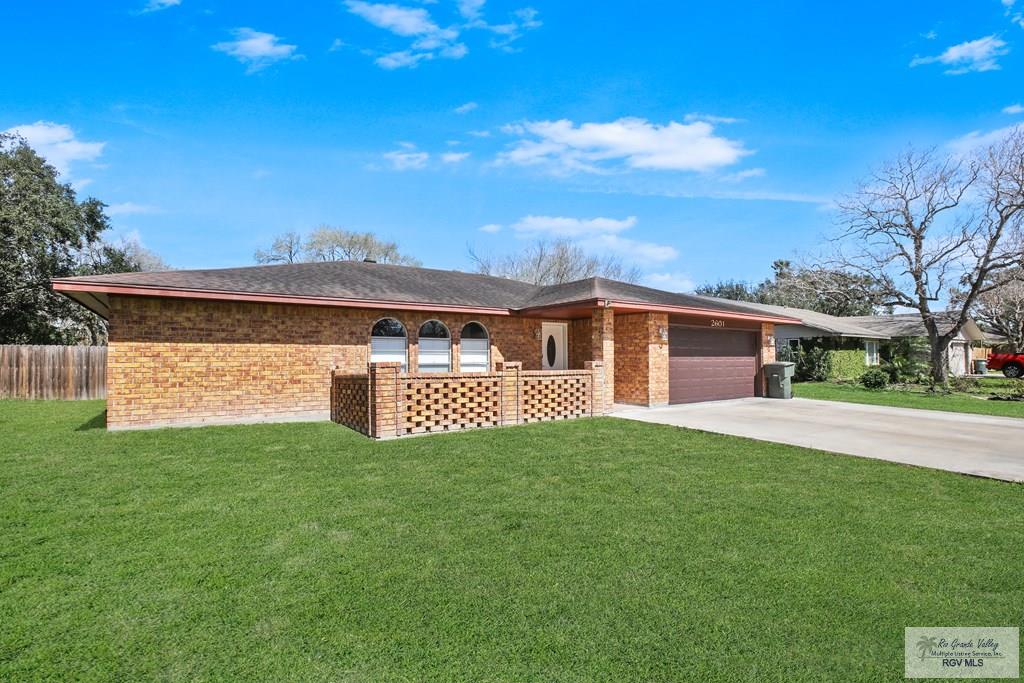 2601 BECKY LN