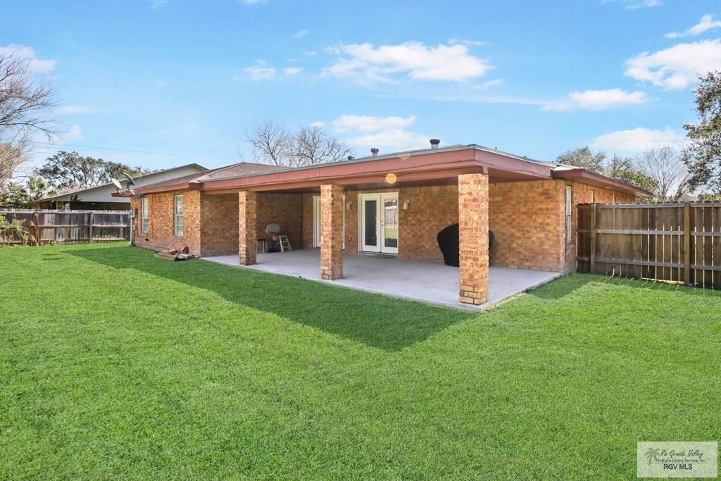 2601 BECKY LN