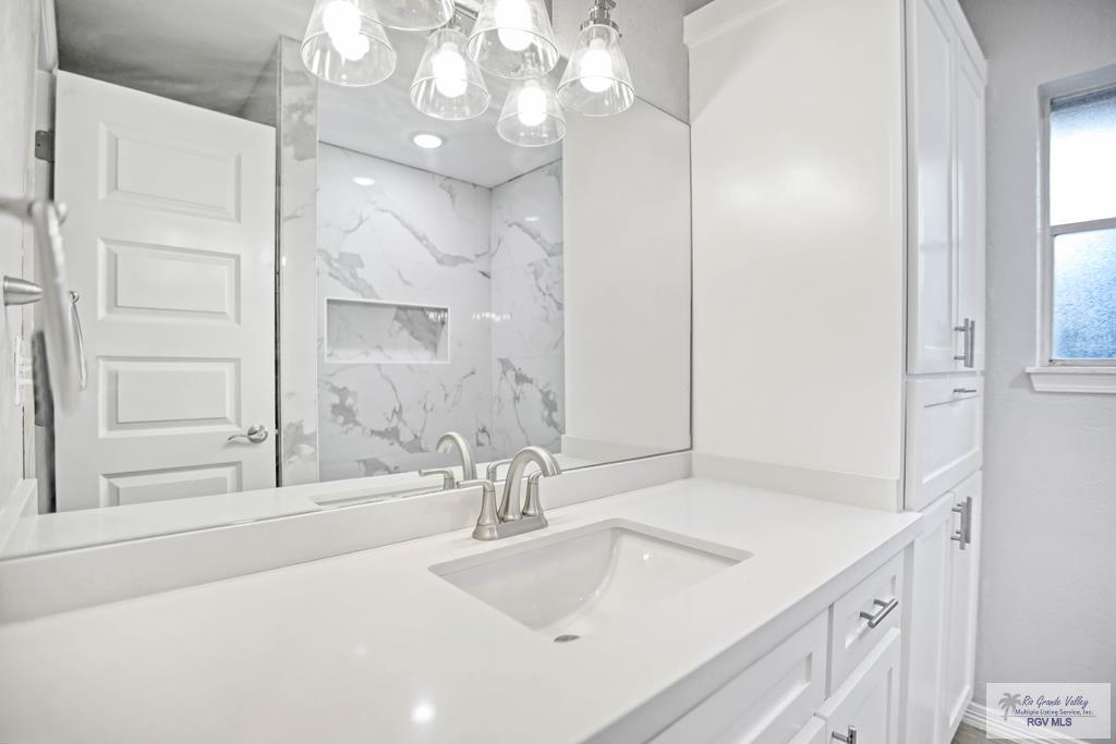 2601 BECKY LN