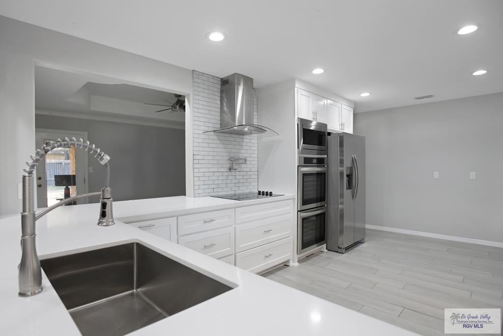 2601 BECKY LN