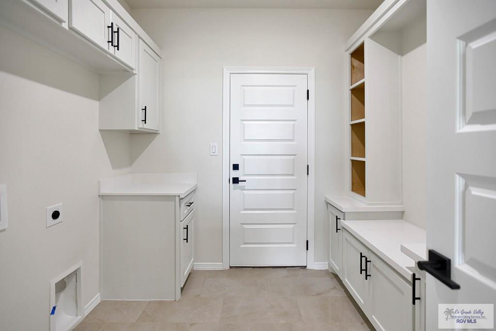 6306 WILLOW WOOD LN 4