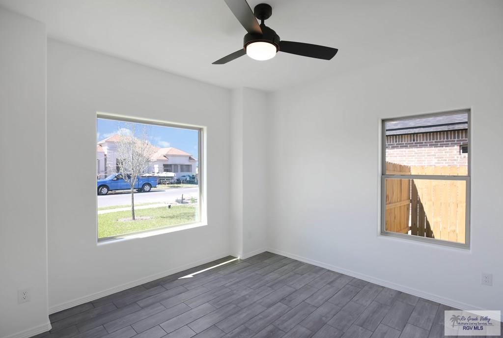 1435 STIRRUP CIR 06