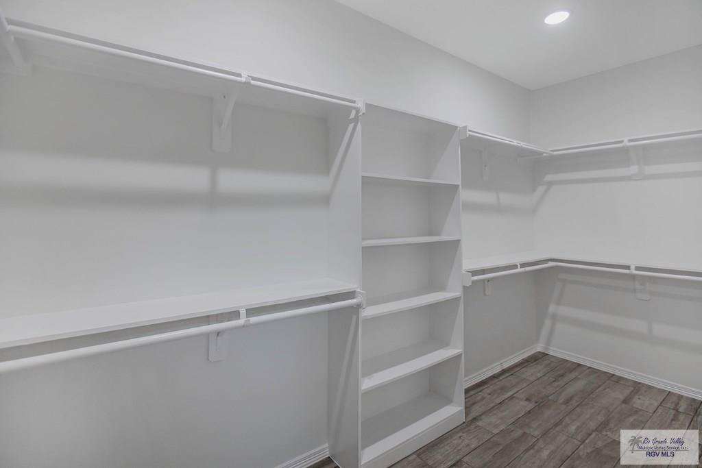 1435 STIRRUP CIR 06