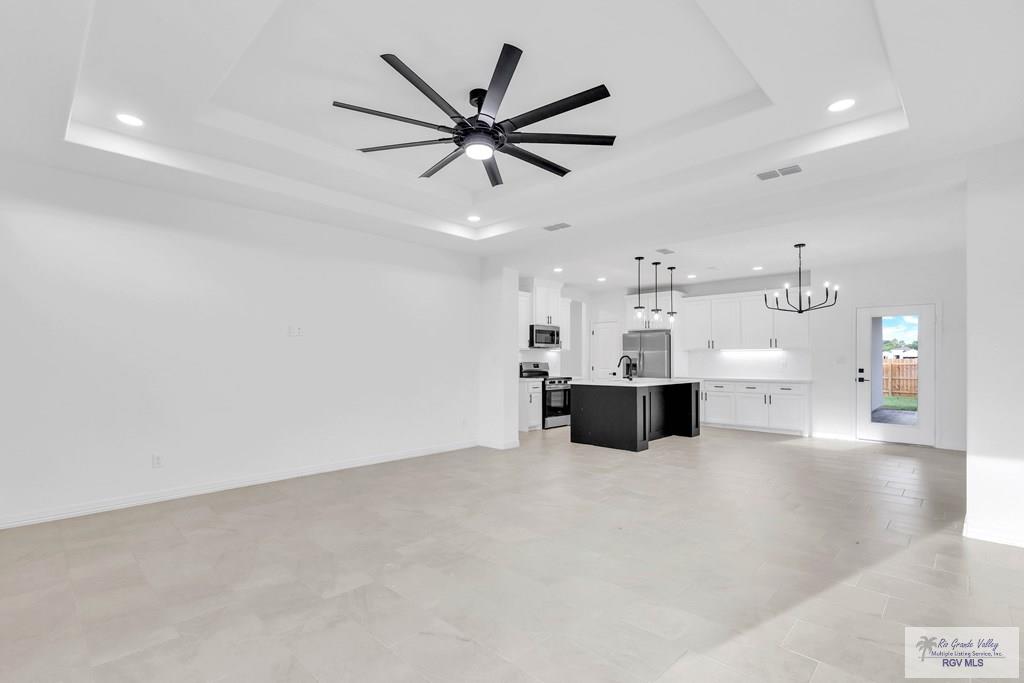 1813 Miley Ln