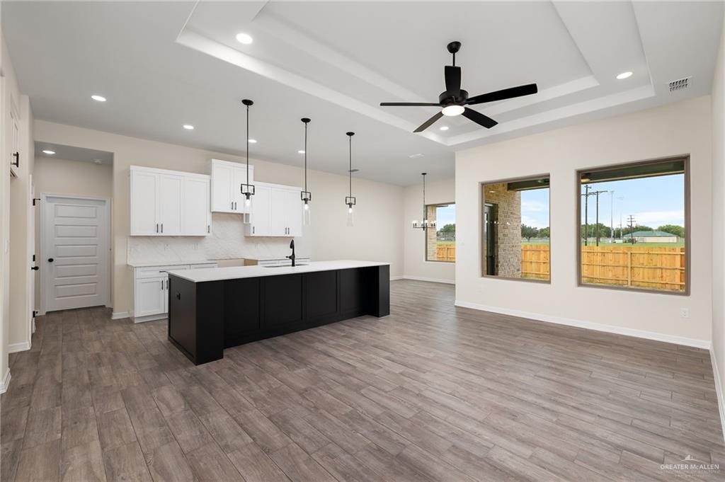 1226 Poza Rica Avenue