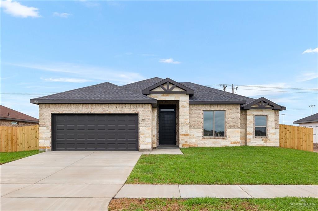 1226 Poza Rica Avenue