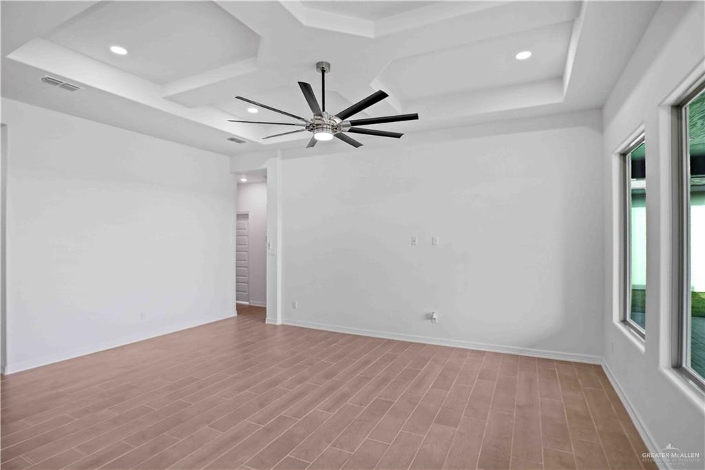 1206 Knotty Pine Lane