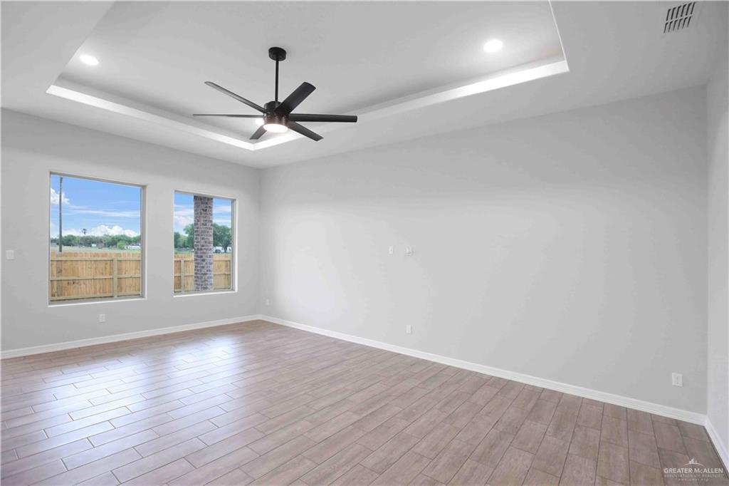 1206 Poza Rica Avenue