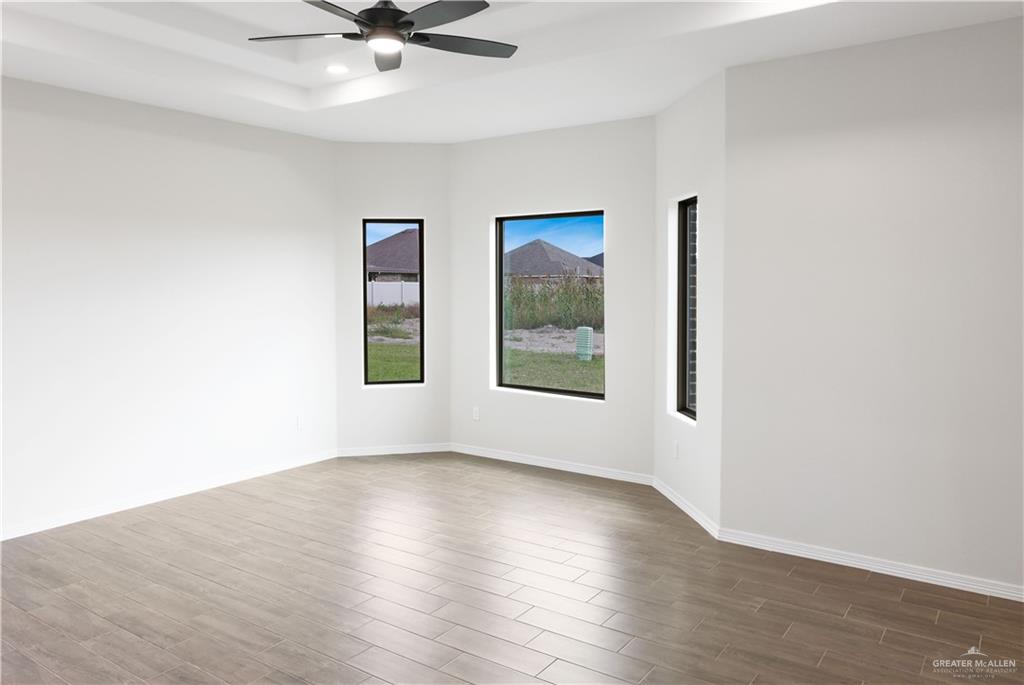 6214 Willow Wood Lane