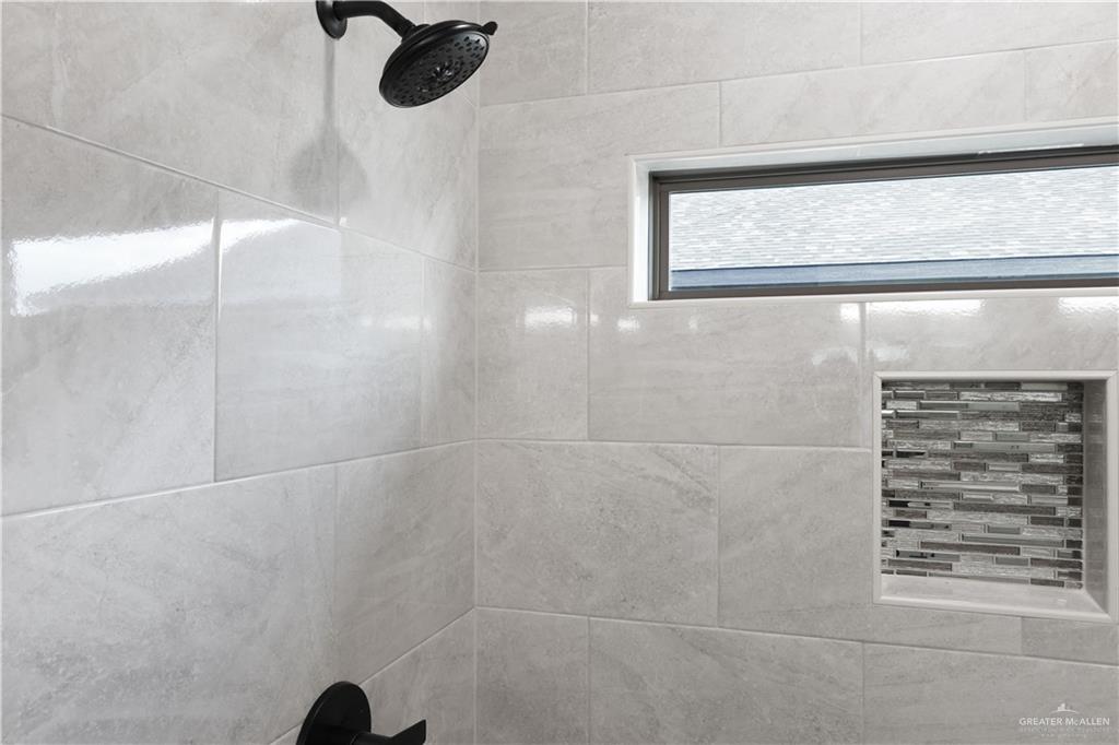 6214 Willow Wood Lane