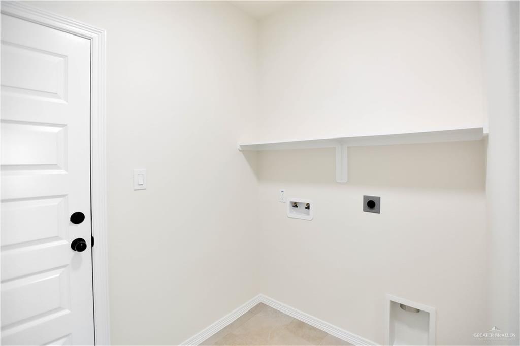 1502 Stirrup Circle