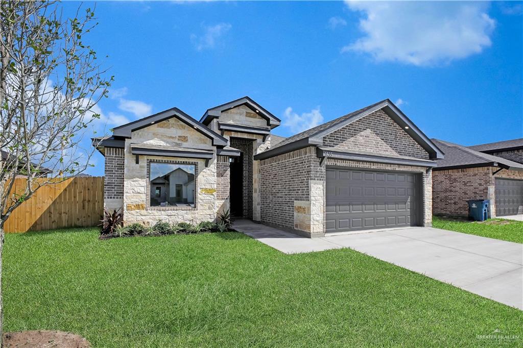 1435 Stirrup Circle