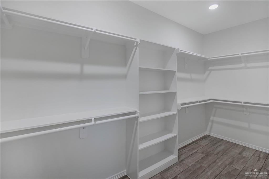 1435 Stirrup Circle