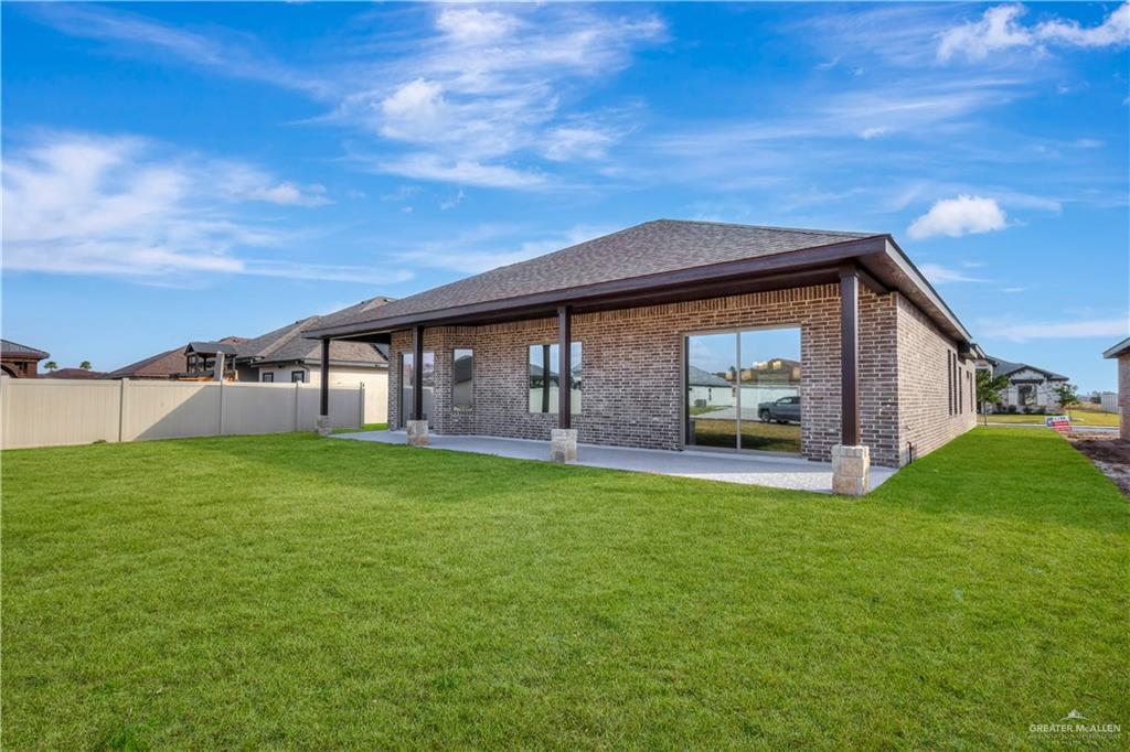 6209 Willow Wood Lane