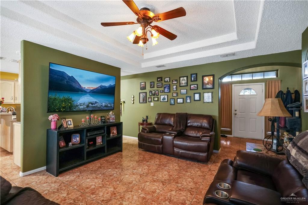 3611 N 32nd Lane, McAllen