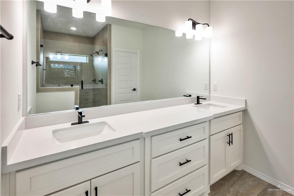 6213 Willow Wood Lane
