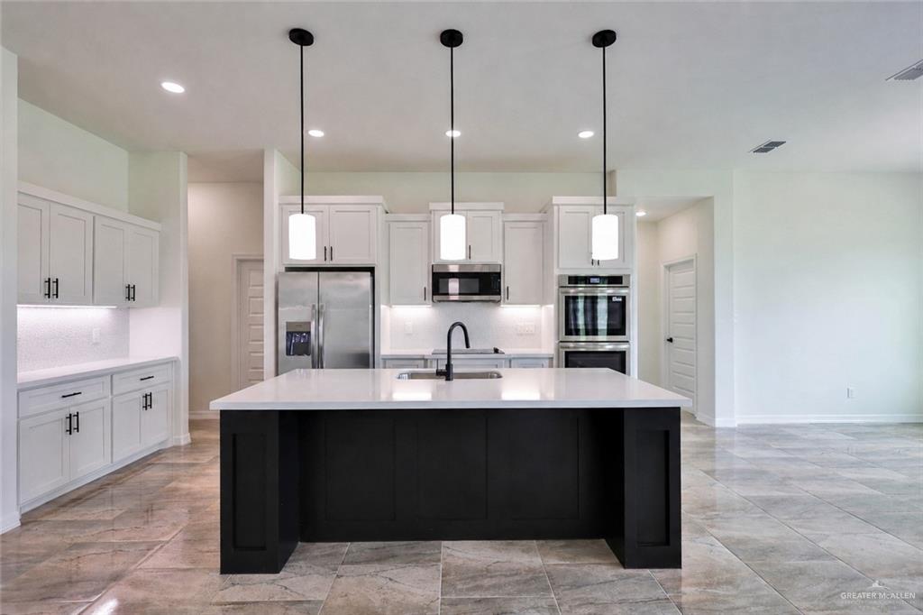 6213 Willow Wood Lane