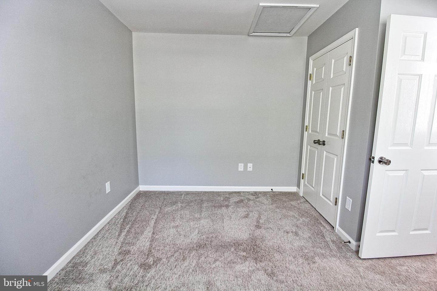 3322 Arbor Ter