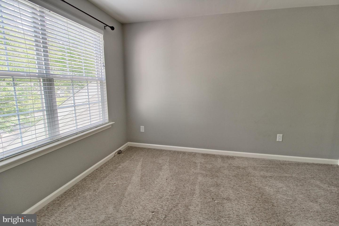 3322 Arbor Ter