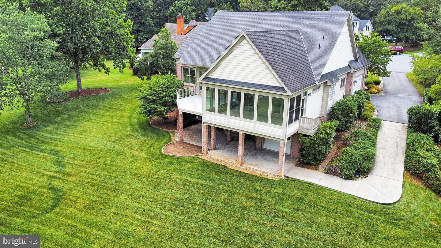 3421 Cotswold Ln