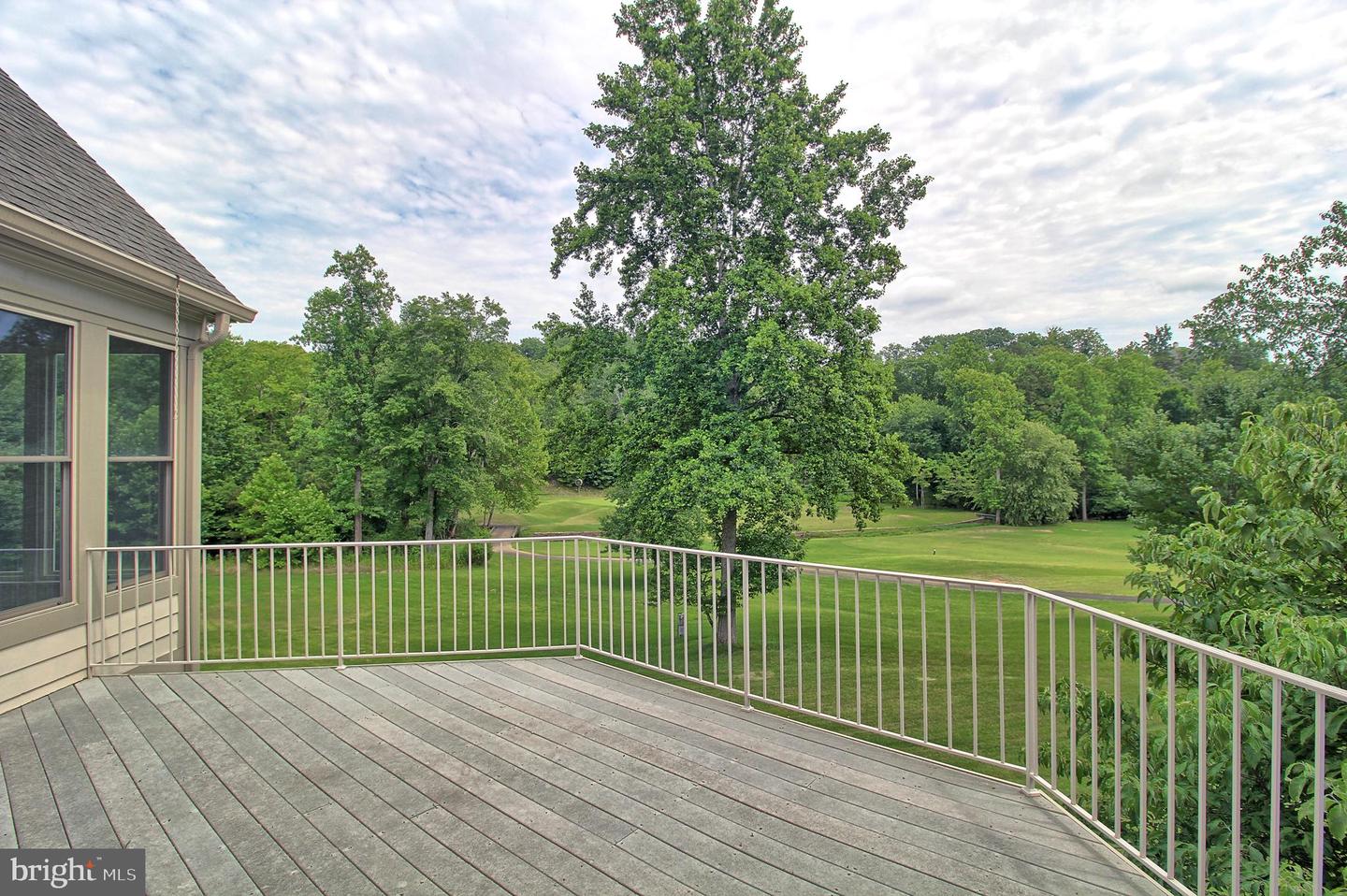 3421 Cotswold Ln