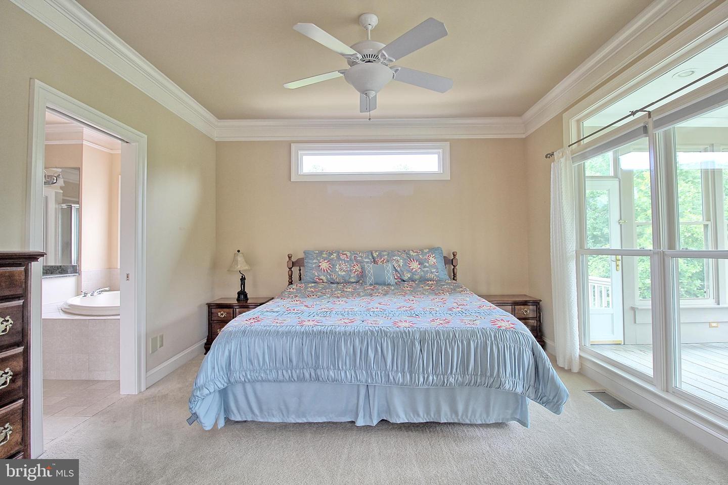 3421 Cotswold Ln