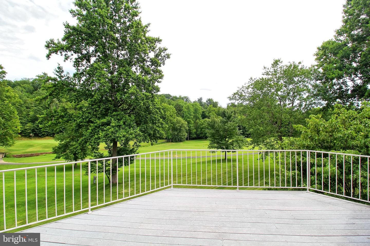 3421 Cotswold Ln