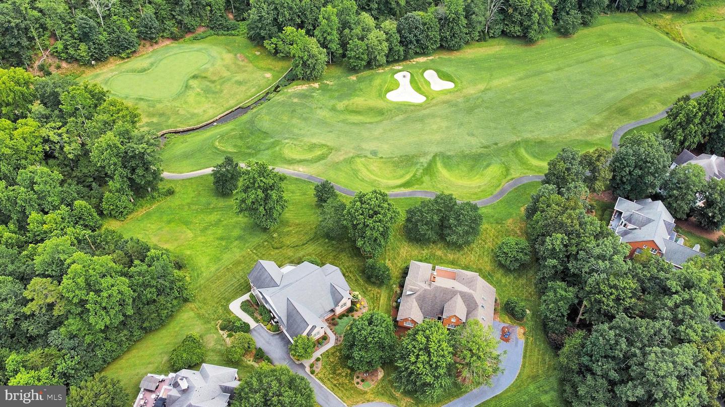 3421 Cotswold Ln