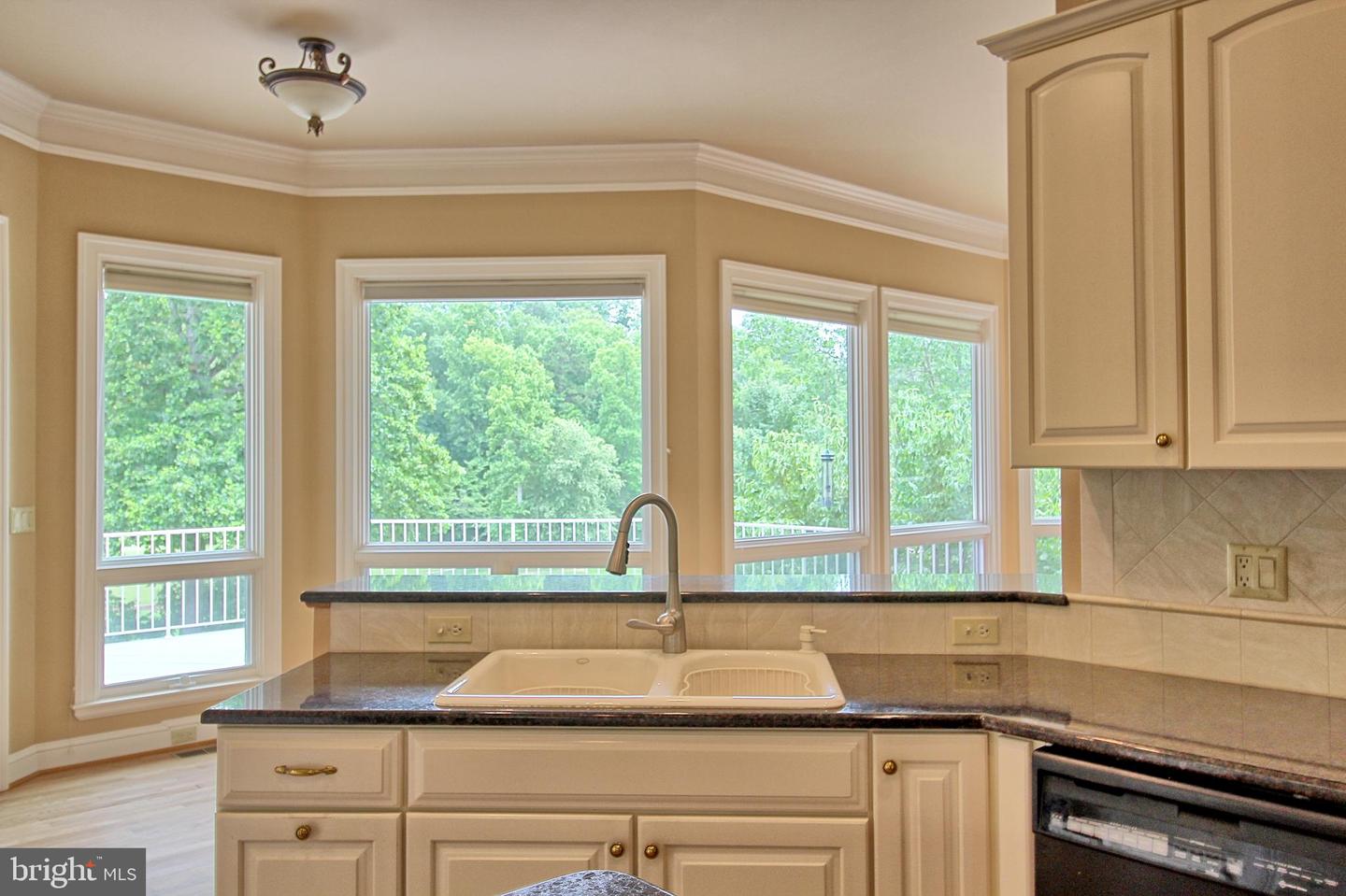 3421 Cotswold Ln