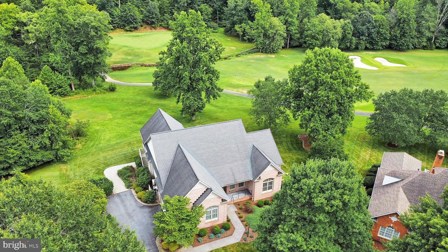 3421 Cotswold Ln