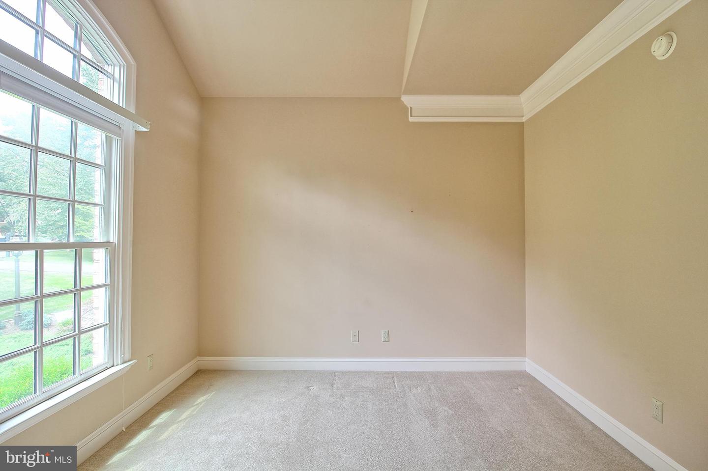 3421 Cotswold Ln