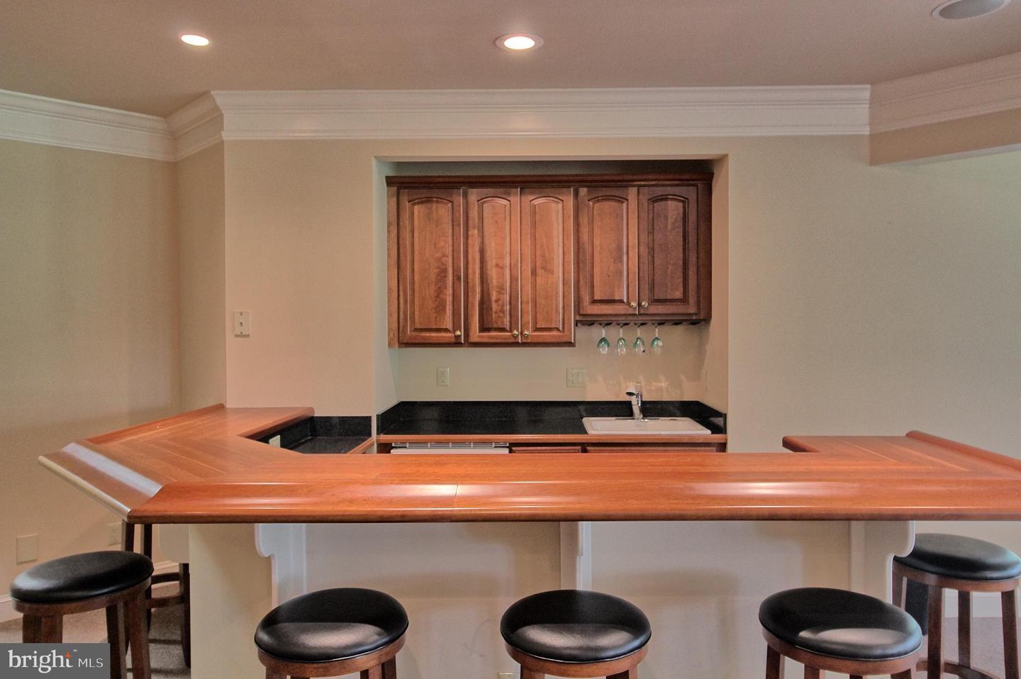 3421 Cotswold Ln