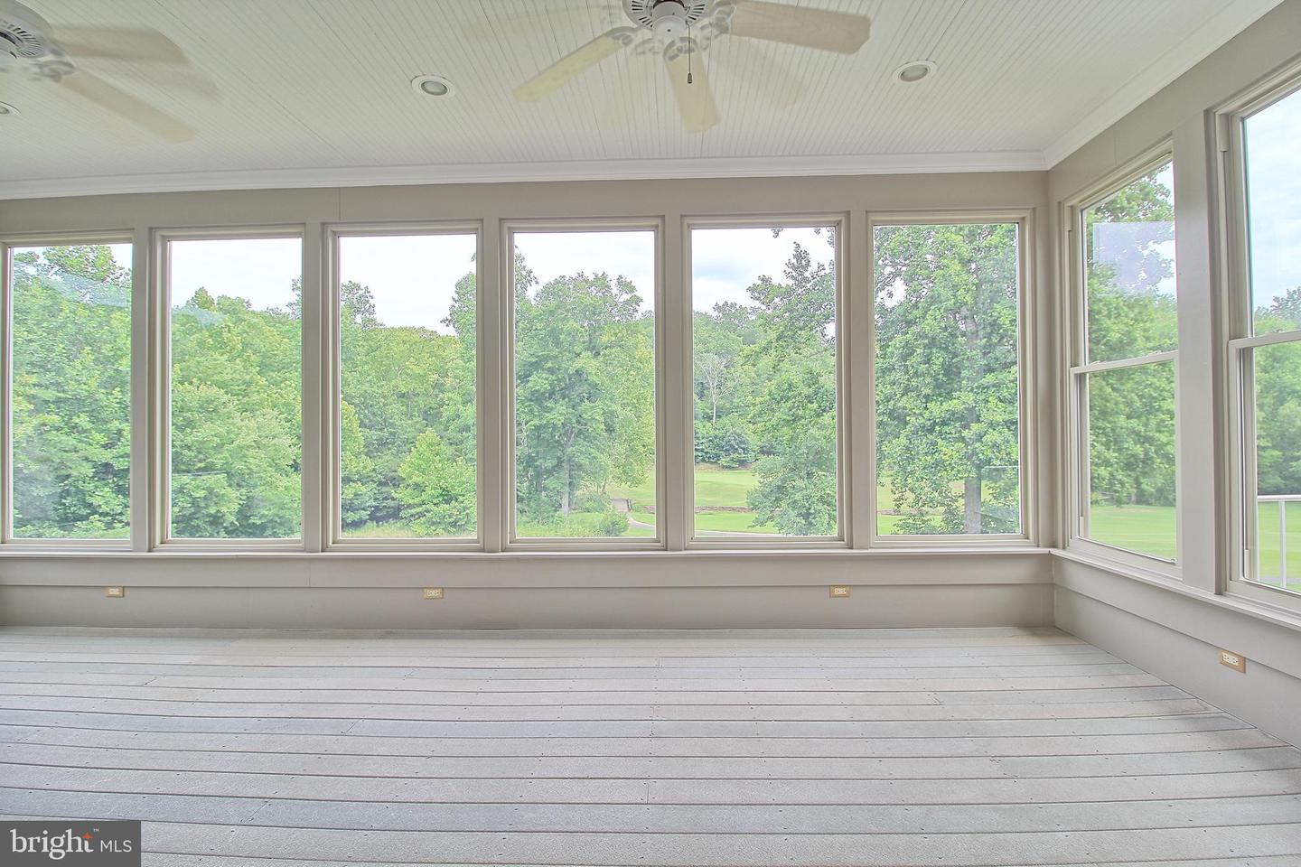 3421 Cotswold Ln