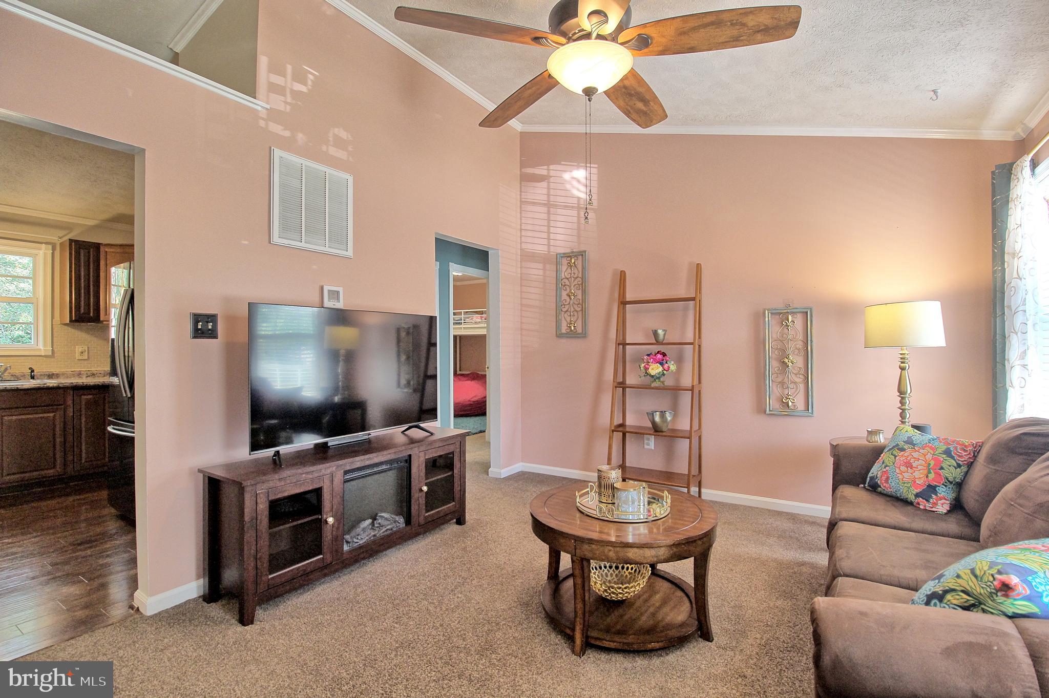 607 Wright Dr