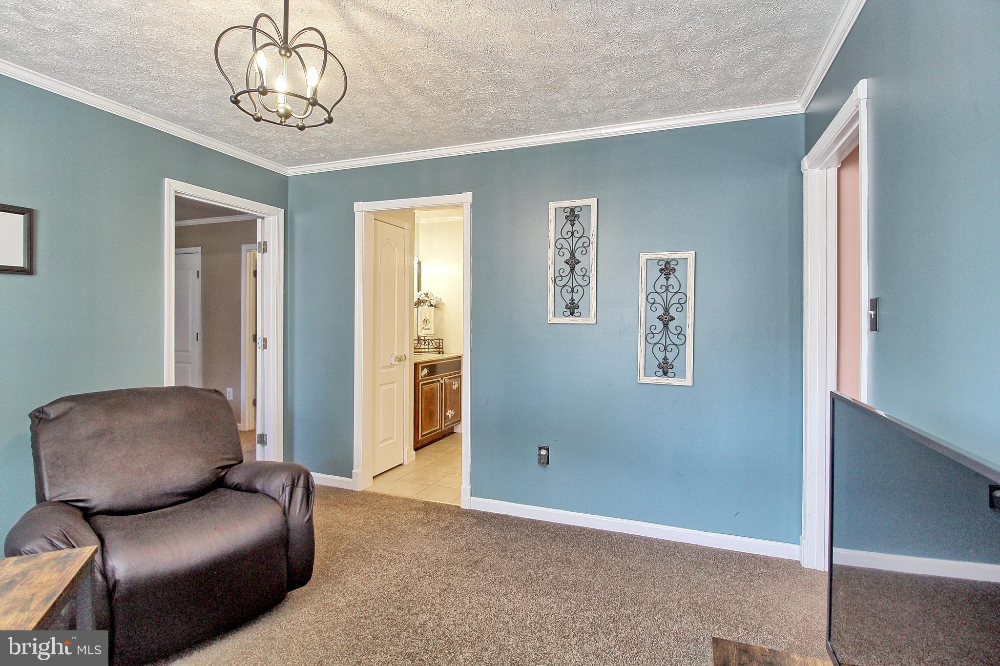 607 Wright Dr