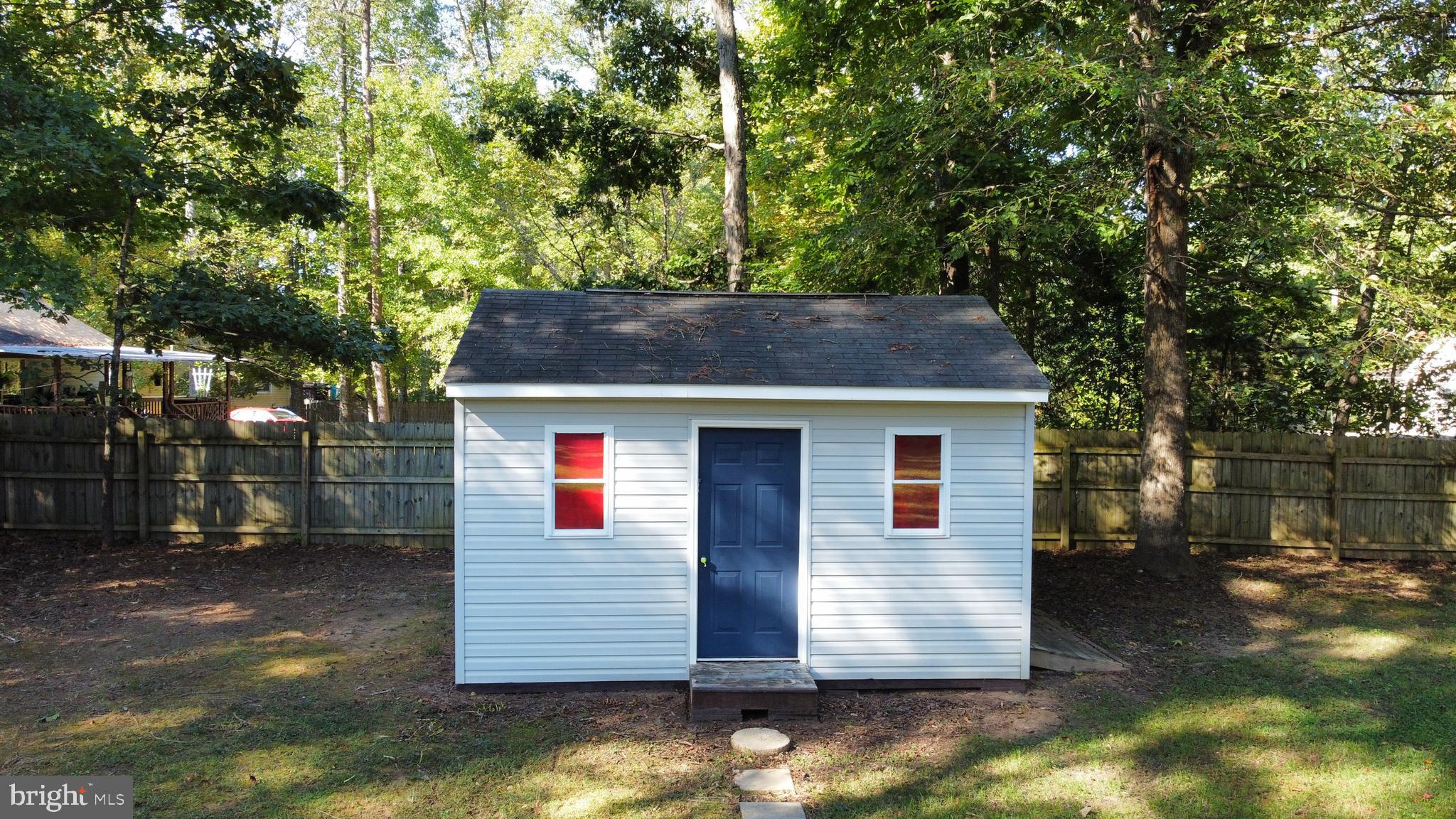 607 Wright Dr
