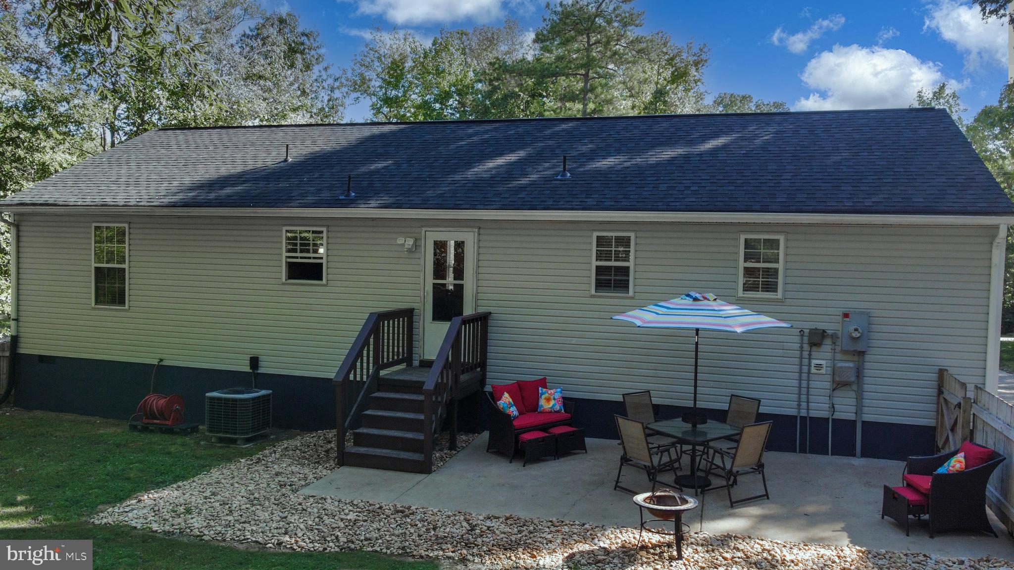 607 Wright Dr