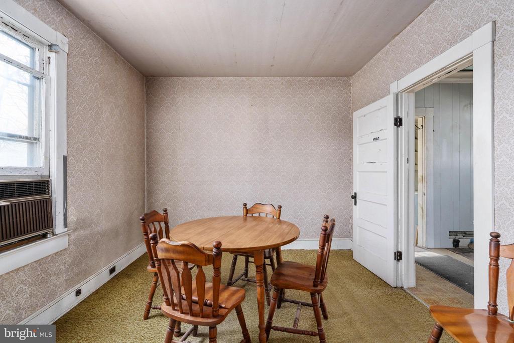 2510 CHARLES STREET