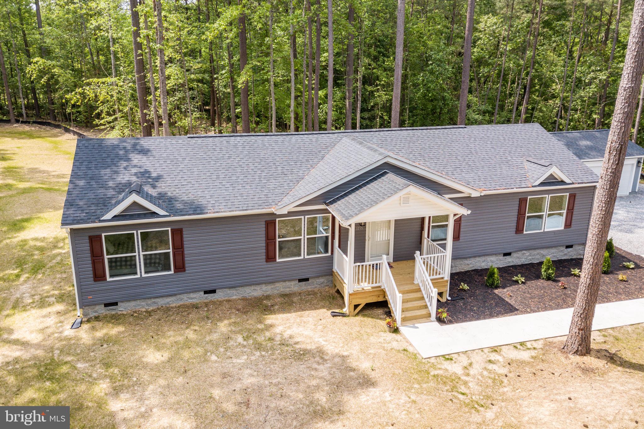 1055 Eastham Rd