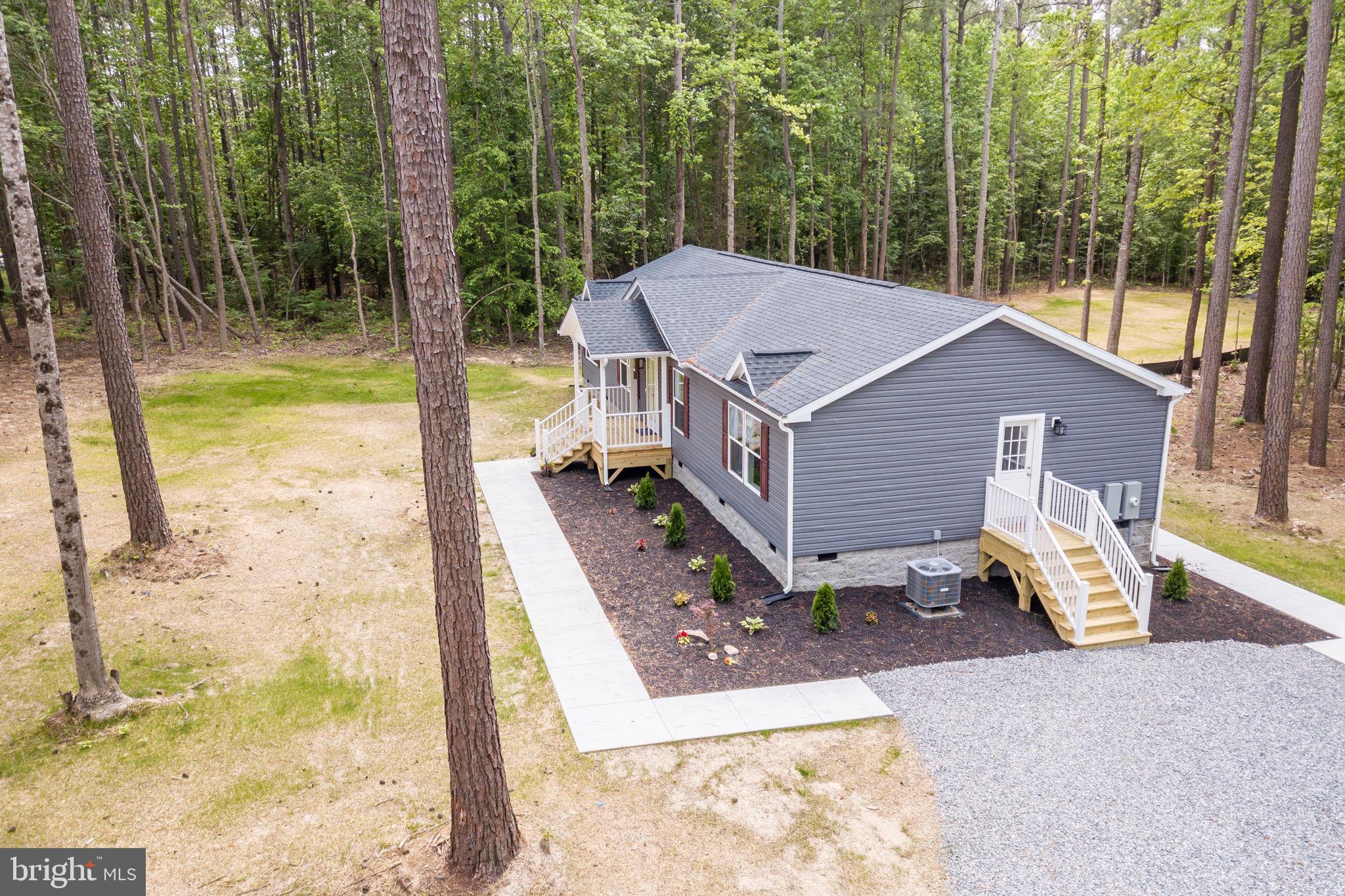 1055 Eastham Rd