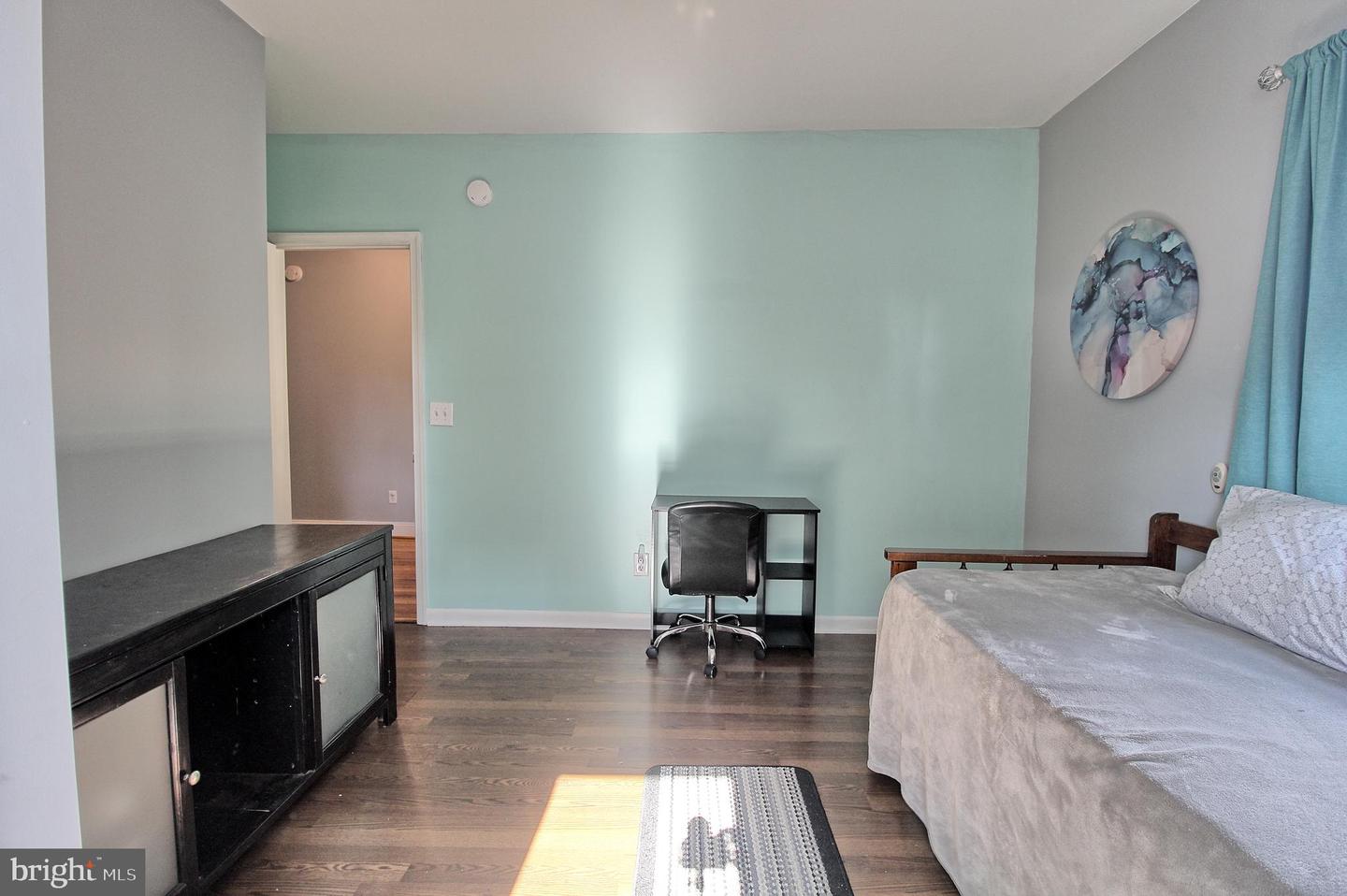 401 East Second St