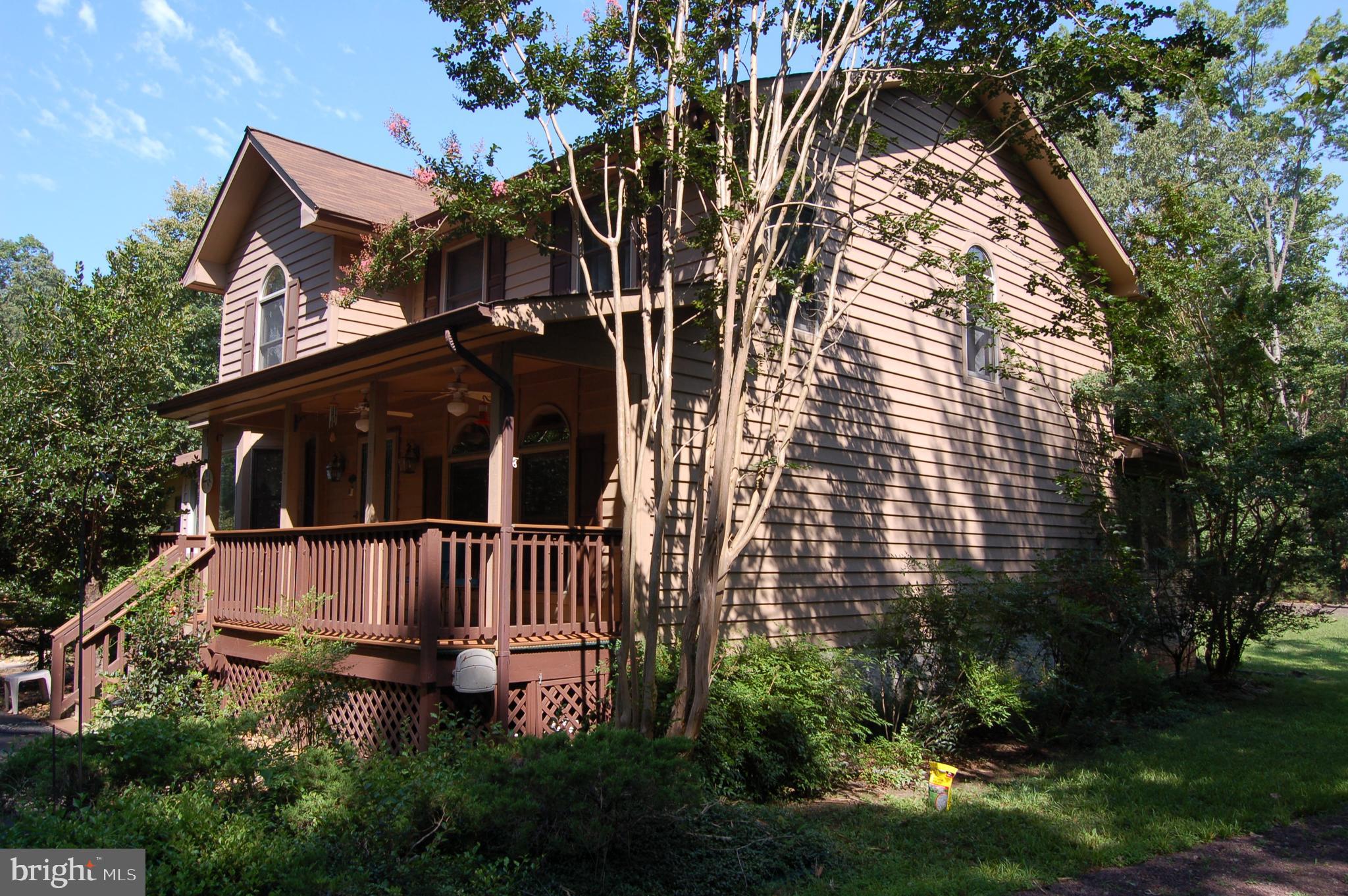351 Lakewood Dr