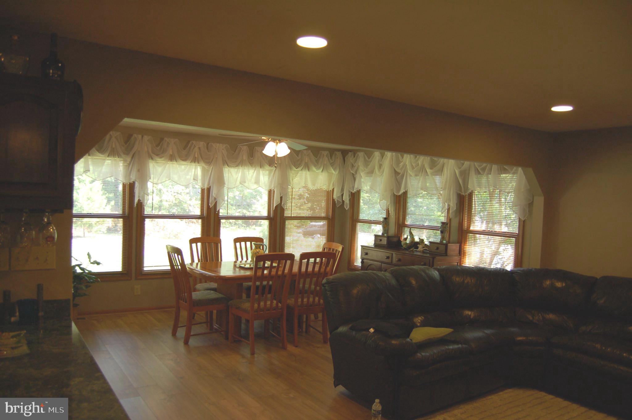 351 Lakewood Dr