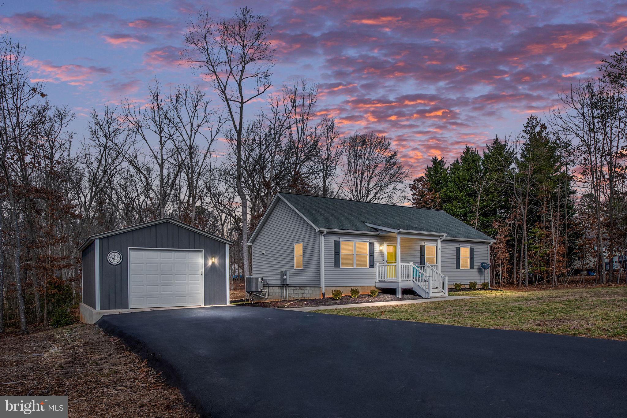 115 Madaline Ln