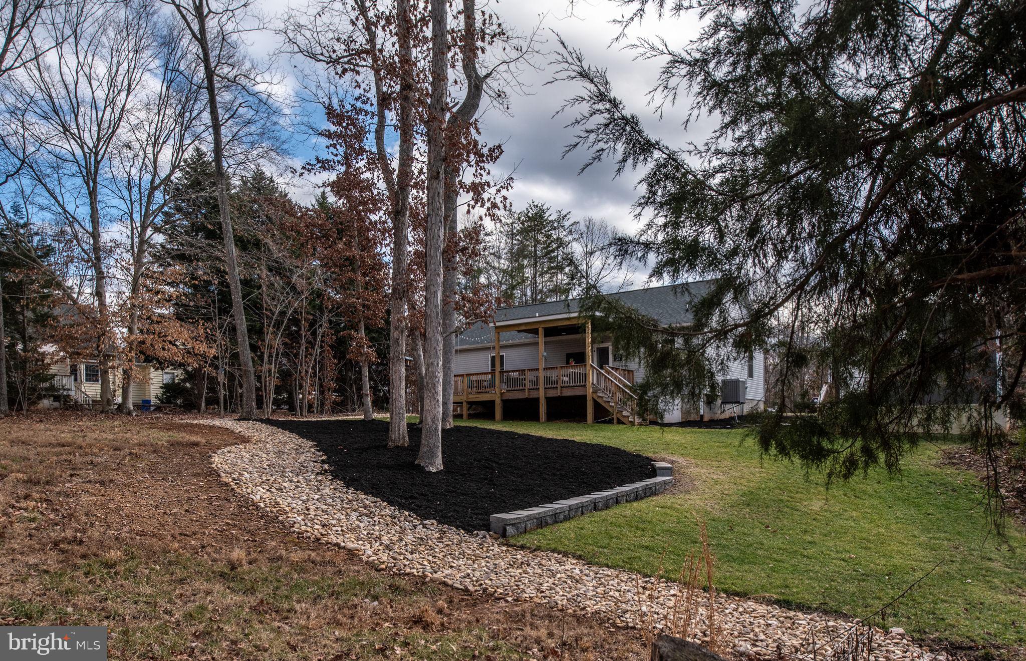 115 Madaline Ln